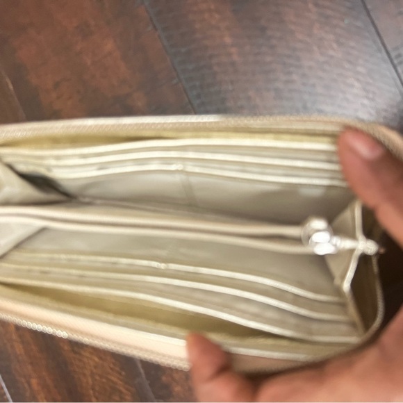 Kate Spade , Coach & Tignanello Beige Clutch and Black Wristlet Set - Picture 4 of 10